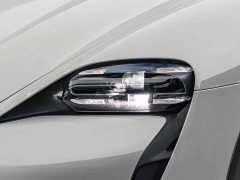 Porsche Taycan 4 Cross Turismo - фото 3