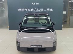 Li Auto Li Xiang MEGA Ultra - ფოტო 2