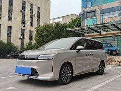 Wuling Starlight 730 New Energy BEV 500km Luxury Edition - ფოტო 1
