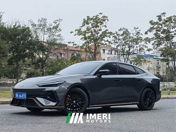 Changan UNI-V Third Generation 2.0T Dynamic Engine Edition