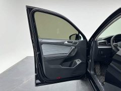 Volkswagen Tiguan L Plug-in Hybrid 430PHEV Plug-in Hybrid Premier Edition - photo 11