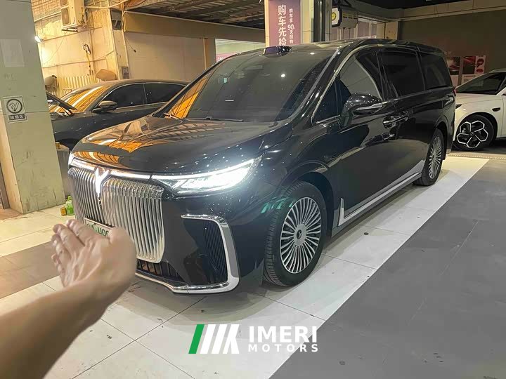 Voyah Lantu Dreamchaser PHEV AWD Luxury Qiankun Edition
