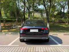 Mercedes-Benz E-Class E 300 L Luxury - photo 8