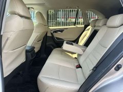 Toyota RAV4 2.0L CVT FWD Fashion Plus Edition - фото 18