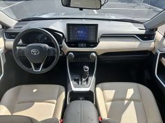 Toyota RAV4 2.0L CVT FWD Fashion Plus Edition - фото 6