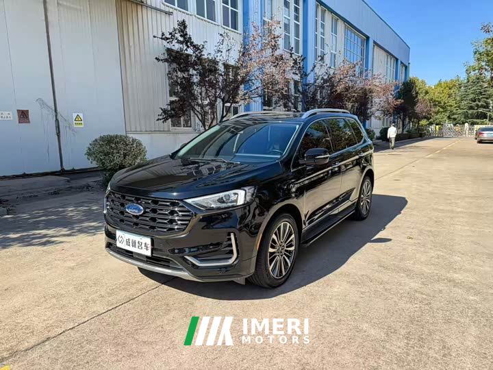 Ford Edge PLUS EcoBoost 245 FWD Premium 7-Seater