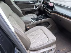 Volkswagen Viloran 380TSI Prestige - photo 13
