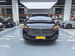 Volkswagen Viloran 380TSI Prestige - photo 2