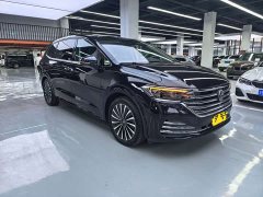 Volkswagen Viloran 380TSI Prestige - photo 3