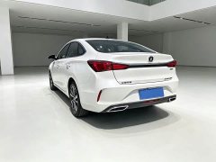 Changan Eado PLUS Blue Whale NE 1.4T GDI DCT Luxury - фото 10