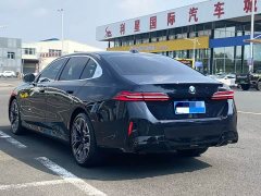 BMW 5 Series 530Li Luxury M Sport Package - фото 4