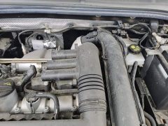 Volkswagen Bora 200TSI DSG Comfort Edition - photo 16