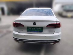 Volkswagen Bora 200TSI DSG Comfort Edition - photo 3