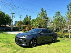 Lynk & Co 03 1.5T DCT Vigor Plus - ფოტო 1