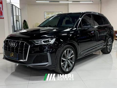 2022 Audi Q7 55 TFSI quattro S line Sport