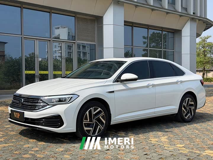 Volkswagen Sagitar 300TSI DSG Excellence Edition - ავტომობილი ჩინეთიდან