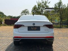 Volkswagen Sagitar 300TSI DSG Excellence Edition - ფოტო 5