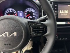 Kia Yipao 1.4L CVT Fun Sunroof Edition - фото 13