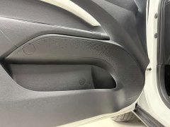 Kia Yipao 1.4L CVT Fun Sunroof Edition - фото 16
