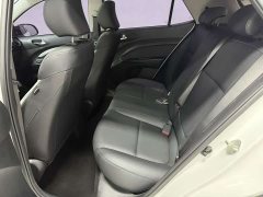 Kia Yipao 1.4L CVT Fun Sunroof Edition - фото 6