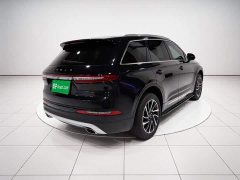 Lincoln Explorer 2.0T Two-Wheel Drive Premium - ფოტო 4