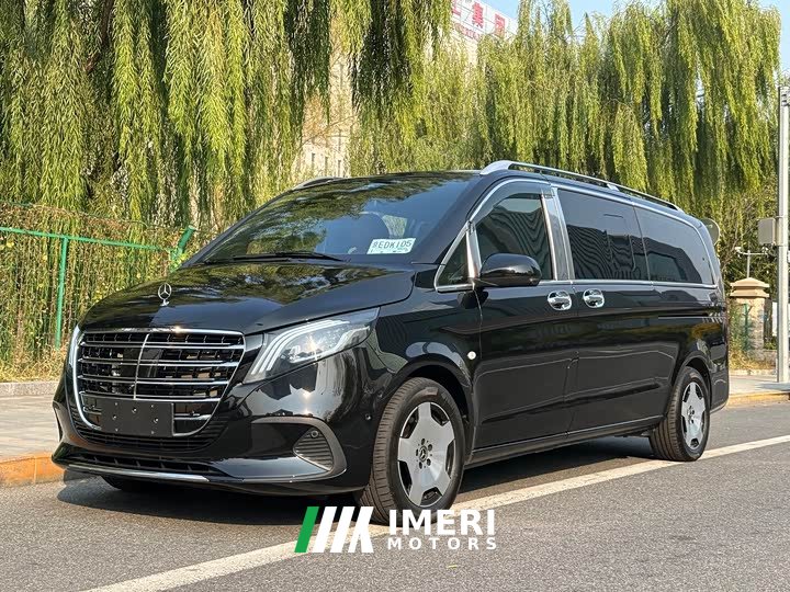 Mercedes-Benz Vito 2.0T Business Edition 7-Seater - car from China