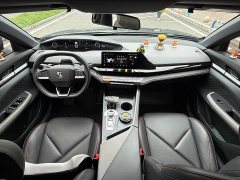 Changan UNI-V 1.5T Deluxe - ფოტო 14