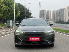 Changan UNI-V 1.5T Deluxe - ფოტო 2