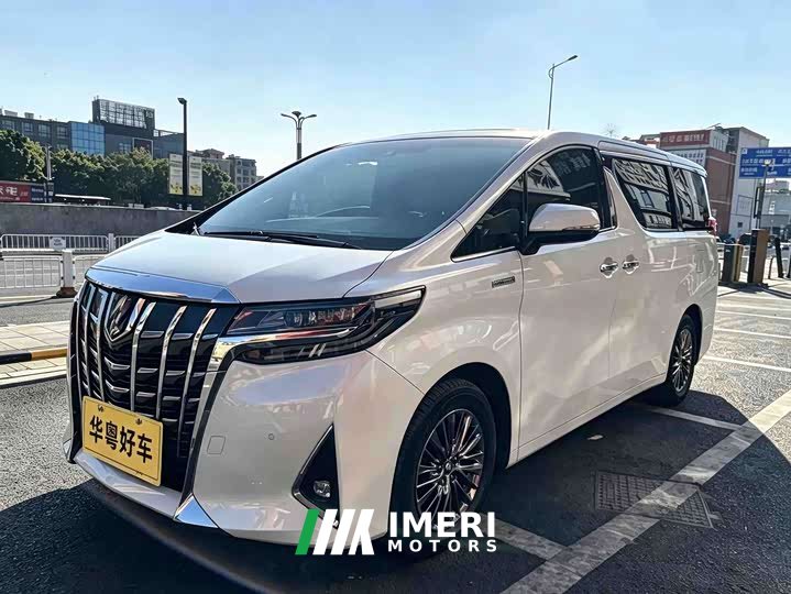 Toyota Alphard Hybrid 2.5L Luxury