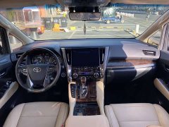 Toyota Alphard Hybrid 2.5L Luxury - photo 10