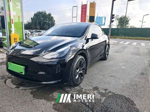 2023 Tesla Model Y Rear-Wheel Drive