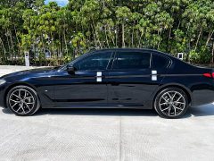 BMW 5 Series 530Li Luxury M Sport Package - photo 6