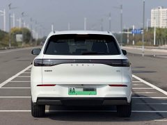 Geely Galaxy E5 440km Explorer Edition - ფოტო 11