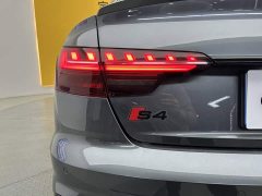 Audi S4 3.0 TFSI - фото 9