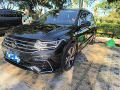 Volkswagen Tiguan L Facelift 330TSI Automatic FWD R-Line Comfort Edition - фото 1