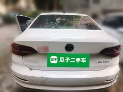 Volkswagen Lavida 1.5L Automatic Comfort - photo 3