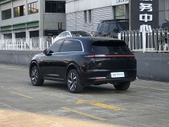 Li Auto L7 Pro - ფოტო 14