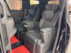 Toyota Vellfire Crown Hybrid 2.5L Executive Premier Edition - photo 17