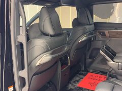Toyota Vellfire Crown Hybrid 2.5L Executive Premier Edition - photo 19