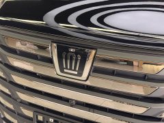 Toyota Vellfire Crown Hybrid 2.5L Executive Premier Edition - photo 5