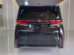 Toyota Vellfire Crown Hybrid 2.5L Executive Premier Edition - photo 7