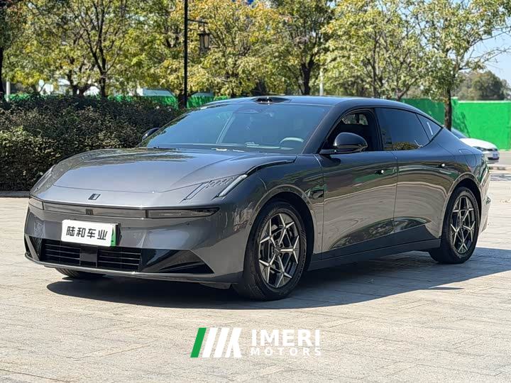Lynk & Co 10 120 AWD Ultra