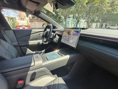 Lynk & Co 10 120 AWD Ultra - ფოტო 16
