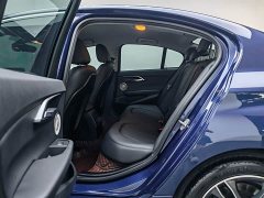 BMW 1 Series Facelift 120i M Sport - фото 16