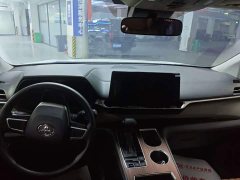 Toyota Gravia 2.5L Hybrid Comfort Edition - photo 4