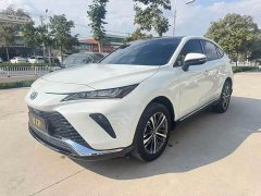 Toyota Veza 2.0L CVT Two-Wheel Drive Luxury Edition - фото 1