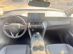 Toyota Veza 2.0L CVT Two-Wheel Drive Luxury Edition - фото 6
