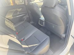 Toyota Veza 2.0L CVT Two-Wheel Drive Luxury Edition - фото 9