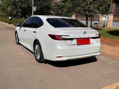 Toyota Camry Hybrid 2.0L HGVP Luxury - фото 6