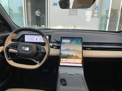 Geely Galaxy L6 60km PLUS - ფოტო 9